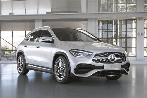 Mercedes GLA 2020.jpg